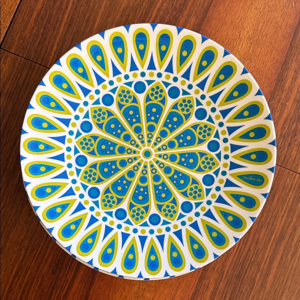 Set of 8 Jonathan Adler Happy Home Melamine Peacock Dinner Plates.